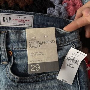 GAP Women's Mid Rise 5” Girlfriend Shorts